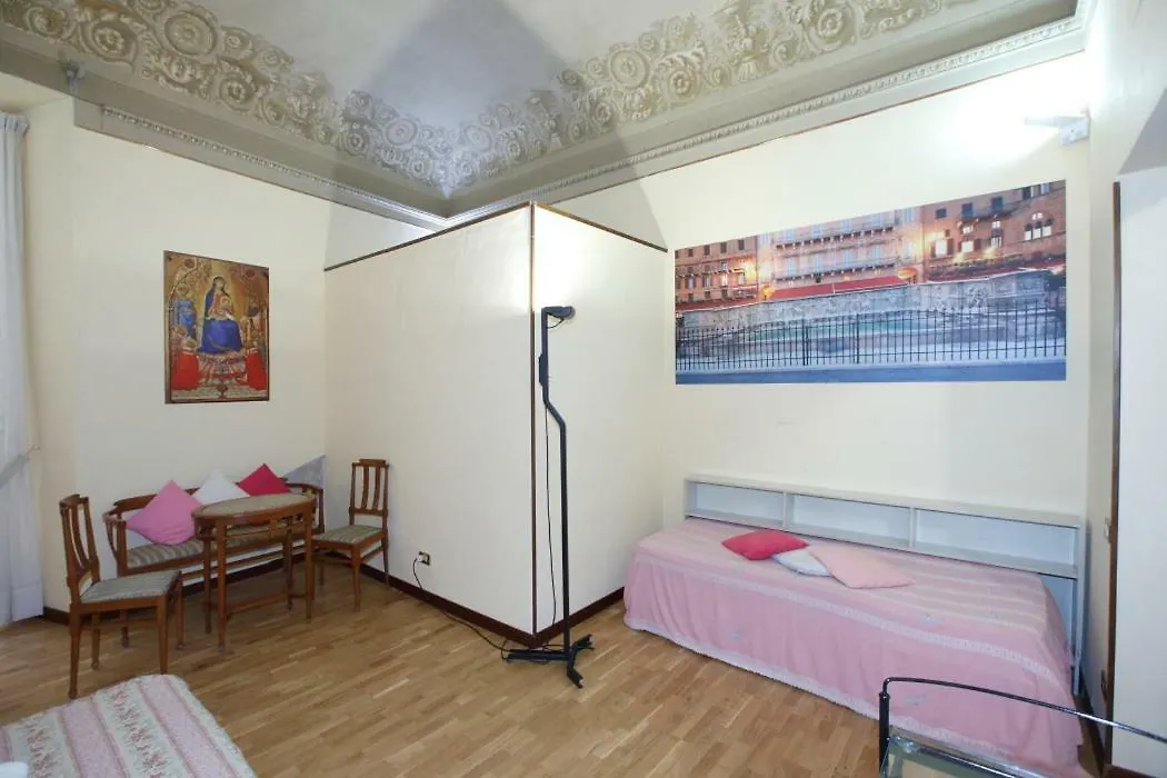 Residenza D'Epoca Montanini Bed & Breakfast Siena Italy
