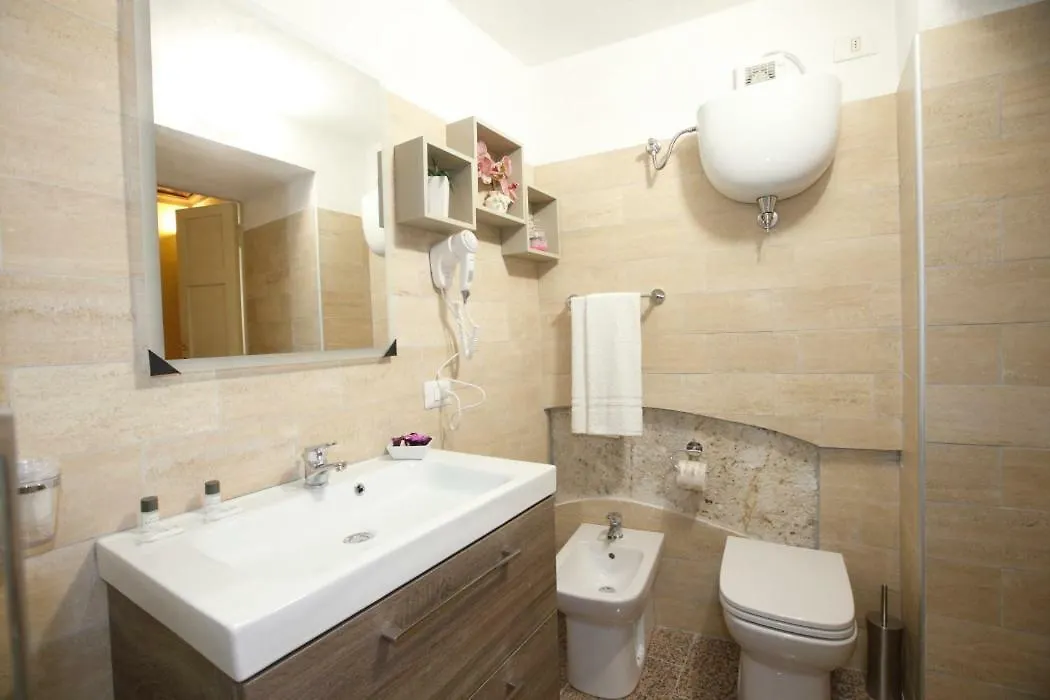Residenza D'Epoca Montanini Bed & Breakfast Siena
