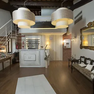 Alma Domus Hotel