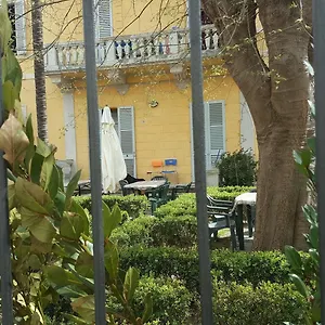 Casa Di Alfredo Hotel